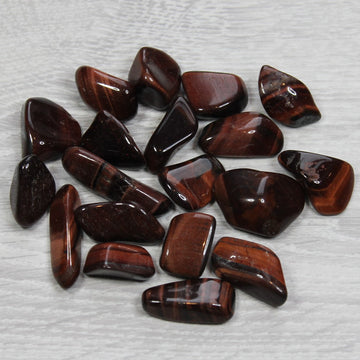 RED TIGER'S EYE Tumblestone image 0