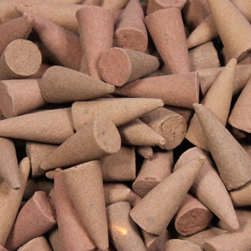 STRAWBERRY Incense Cones (x50) image 0