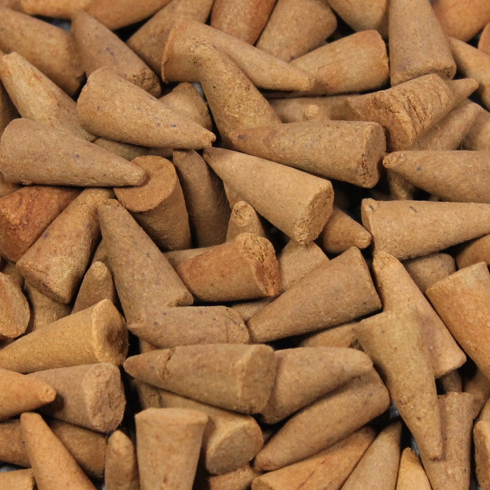 SANDALWOOD Incense Cones (x50) image 0