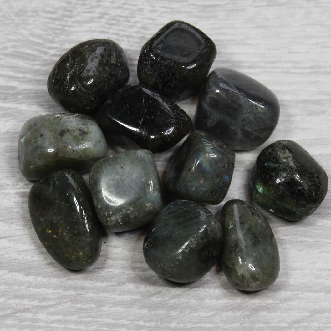 LABRADORITE Tumblestone image 0