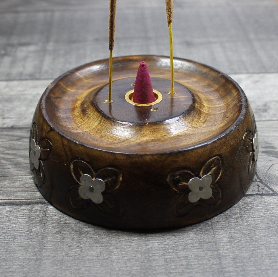 Mango Wood Ash Catcher (large) - FLOWER image 2