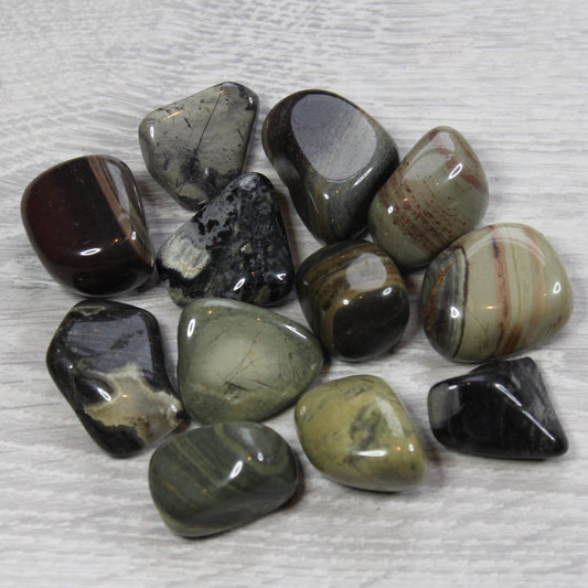 SILVERLEAF JASPER Tumblestone image 0