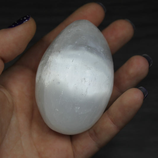 SELENITE Egg image 1