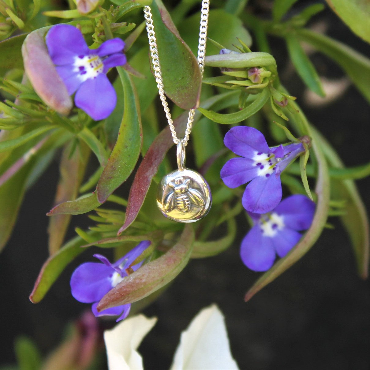 BEE Pebble Pendant - Sterling Silver image 3