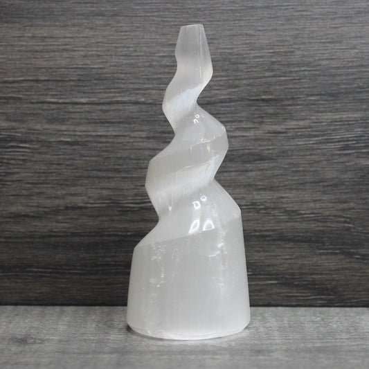 SELENITE Spiral Horn image 0
